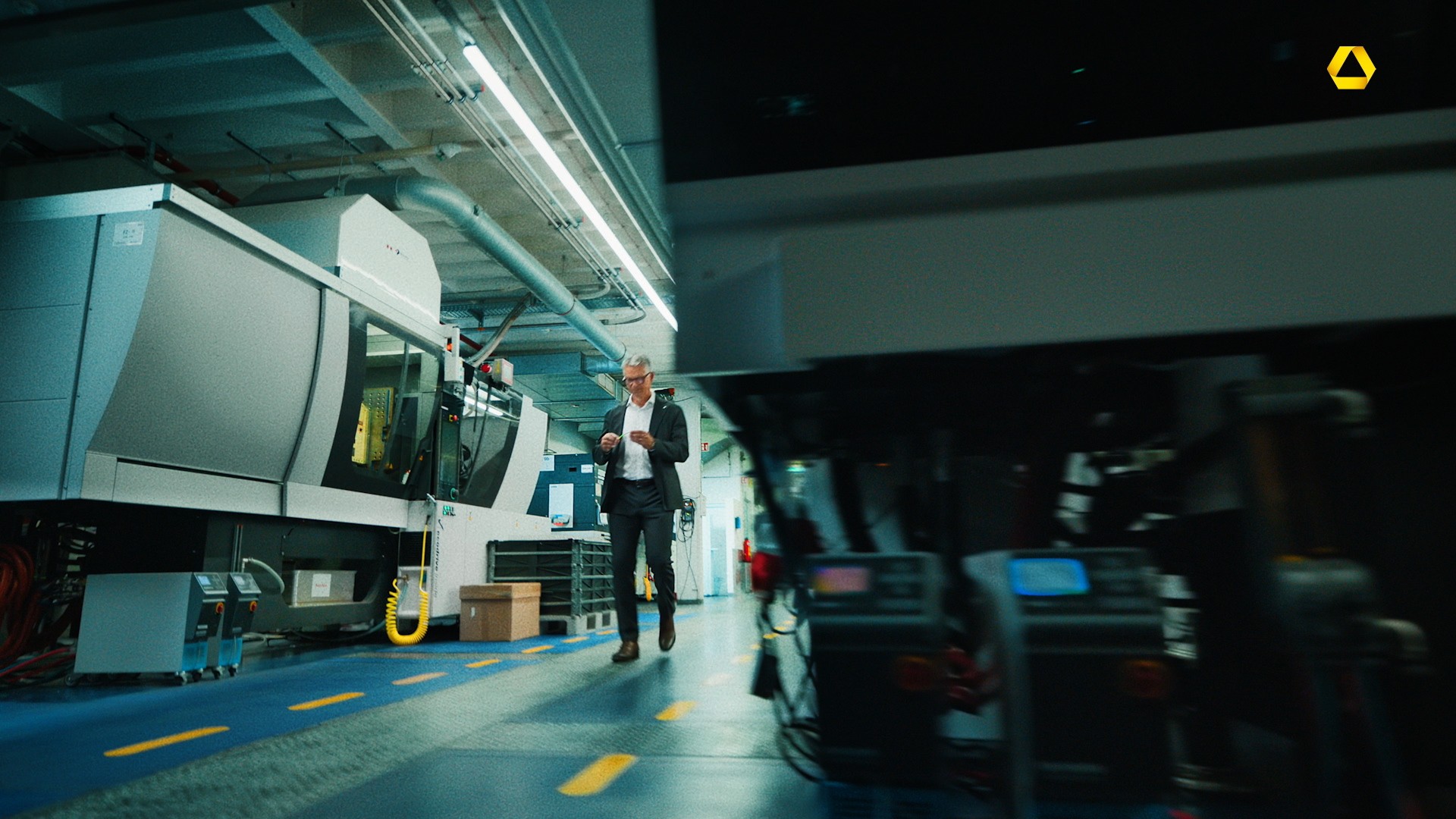 rebecca hoeft - cinematographer - commerzbank - success stories 2.0 - commercial