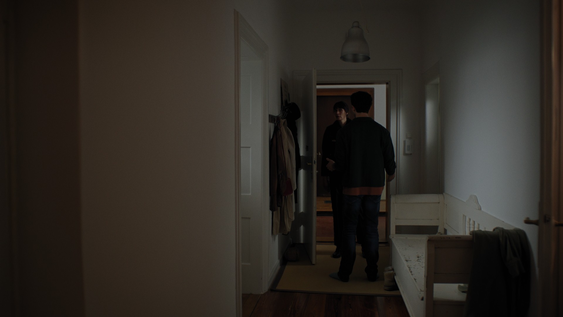 rebecca hoeft - cinematographer - Alles Ruhig - fiction